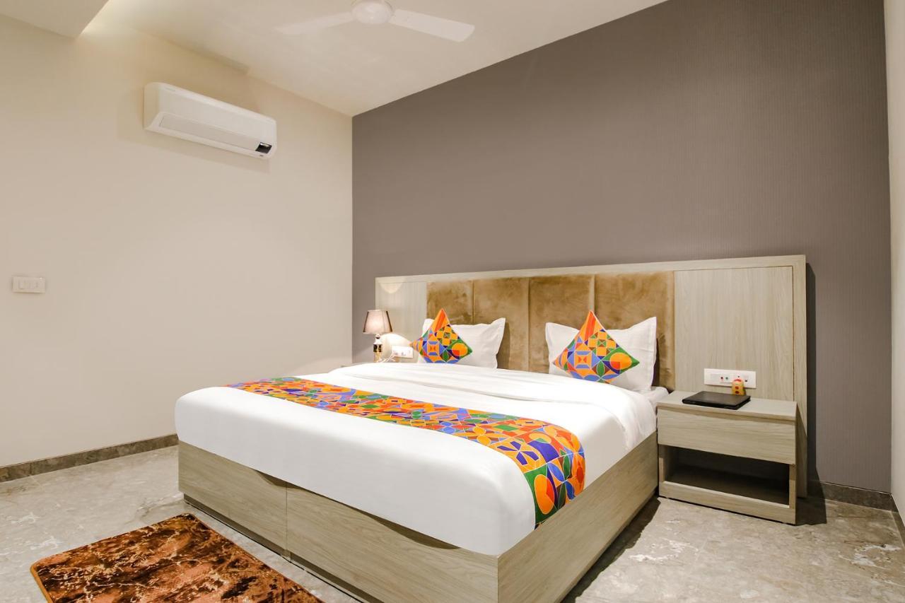 Fabhotel Prime K9 Grand ลูดิฮานา ภายนอก รูปภาพ